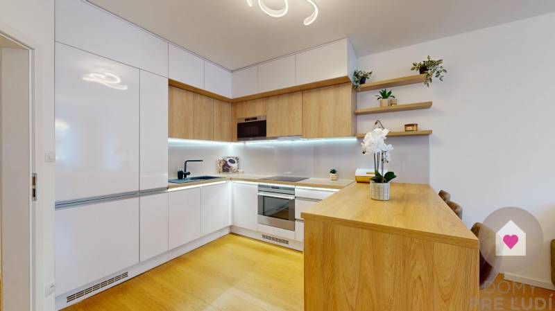 BA/RUŽINOV-Long-term rental of a 2-room apartment with parking space