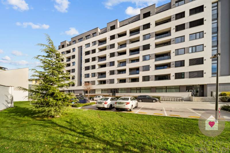 BA/NIVY-Sale of a modern 2-room apartment in a new building with parki