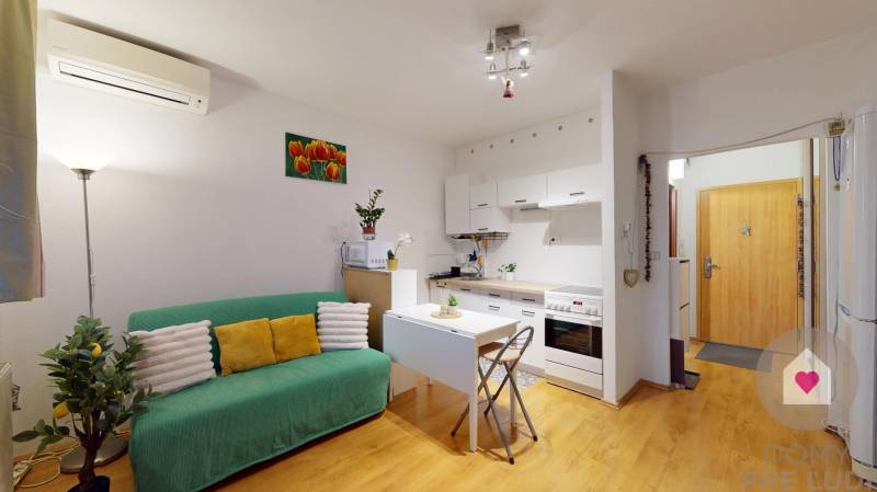 BA/PETRŽALKA-Rent 2 studio apartment with loggia in Znievska