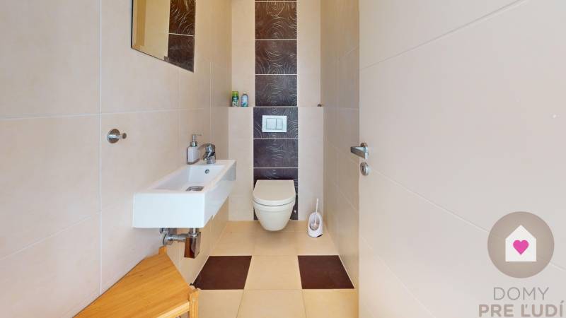 Rent Two bedroom apartment, Two bedroom apartment, Ľadová, Bratislava 