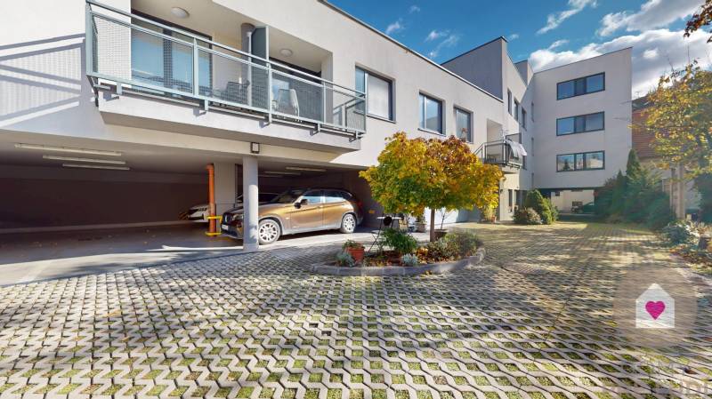 Rent Two bedroom apartment, Two bedroom apartment, Ľadová, Bratislava 