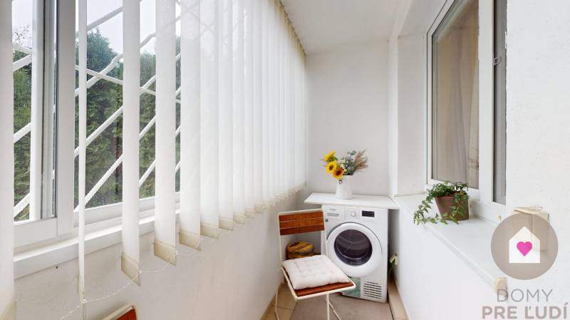 BA/POD.BISKUPICE-Renovated 3-room flat for rent near the forest park