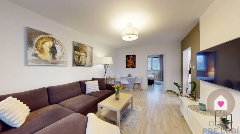 BA/POD.BISKUPICE-Renovated 3-room flat for rent near the forest park