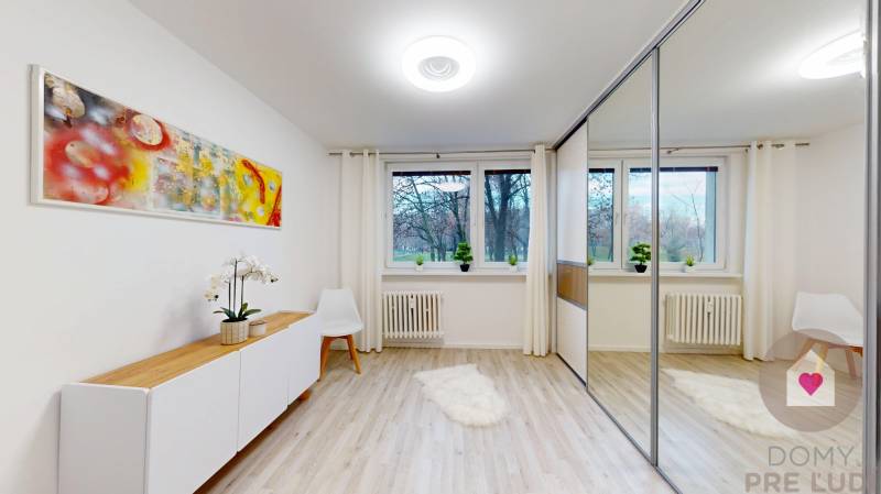 BA/POD.BISKUPICE-Renovated 3-room flat for rent near the forest park
