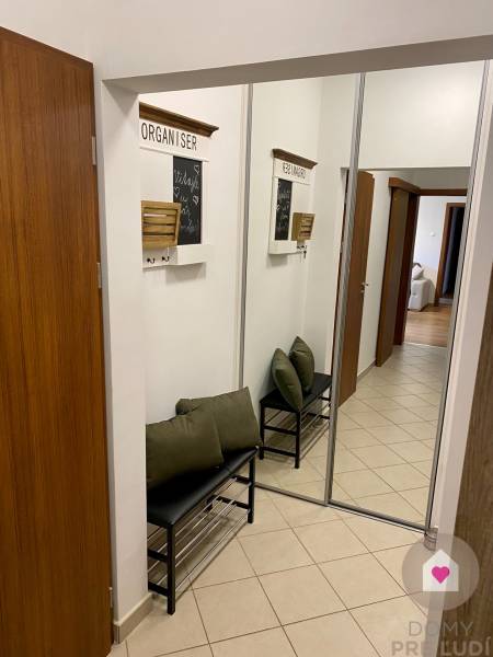 BA/RUŽINOV- 3 bedroom apartment for rent with a balcony and loggia 