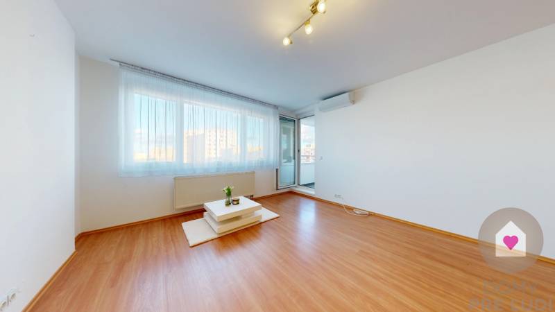 BA/PETRŽALKA-Rent 2 bedroom flat with balcony only 5 min from Draždiak