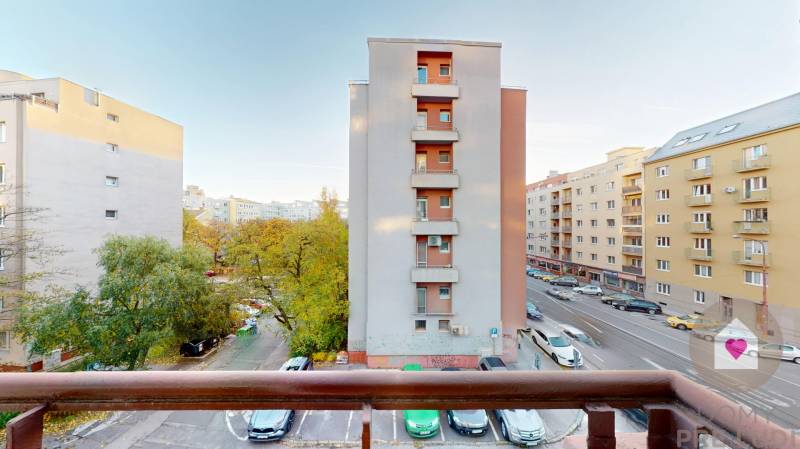 BA/OLD TOWN - Rent a fully furnished 2-room apartment with 2 balconies