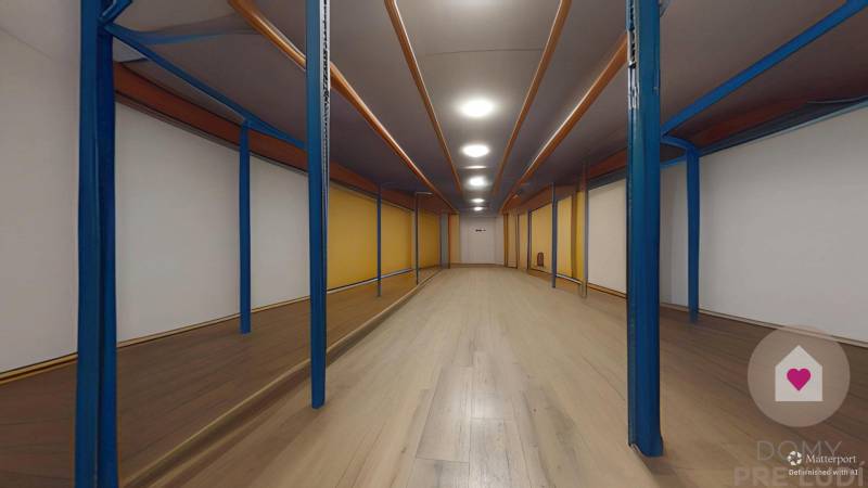 NIVY/JARABINKY - commercial space on the pedestrian zone for rent