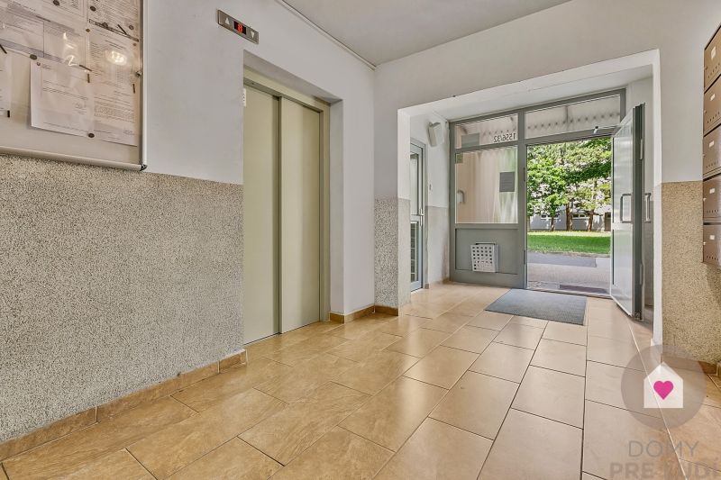 BA/PETRŽALKA-Rent a furnished 1-room apartment in a great location