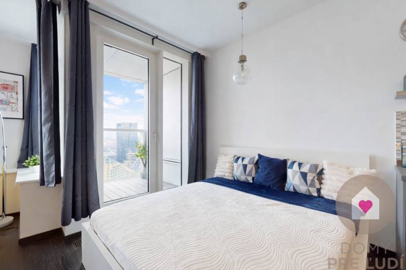 BA I/PANORAMA CITY-Furnished 1-room apartment for rent + loggia-27th 