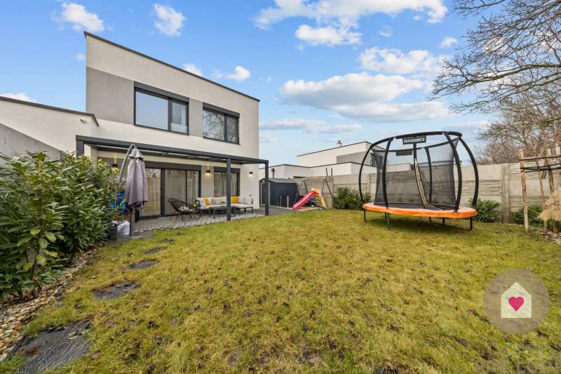 ROVINKA-Rent of a modern, furnished, newly built 4-room family house