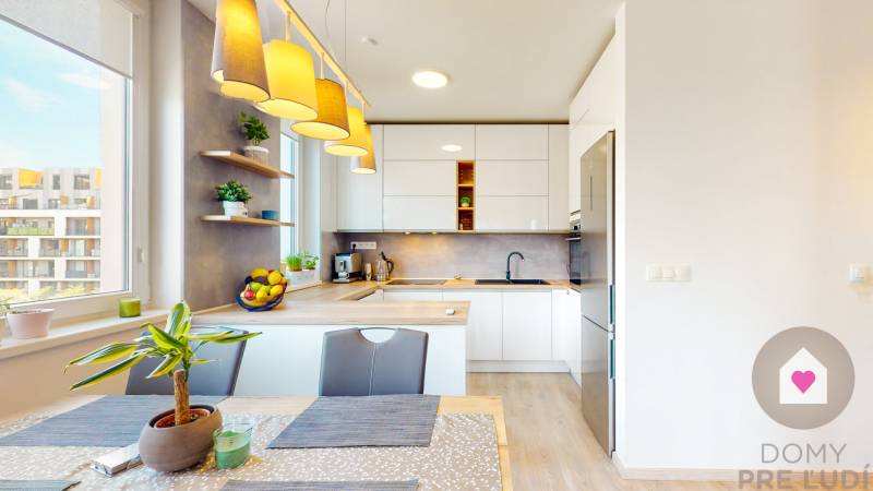 BA/PETRŽALKA-Rent a modern 3-bedroom apartment with a parking space