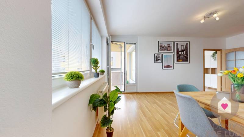 BA/Devínska Nová Ves-Sale of 1.5-room apartment with a loggia 