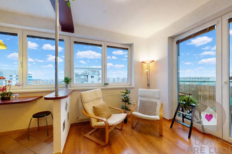 BA/POD.BISKUPICE-Long-term rental of a furnished 1-room apartment 