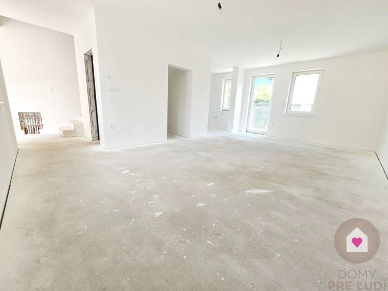 Sale Family house, Family house, Hradská, Bratislava - Vrakuňa, Slovak