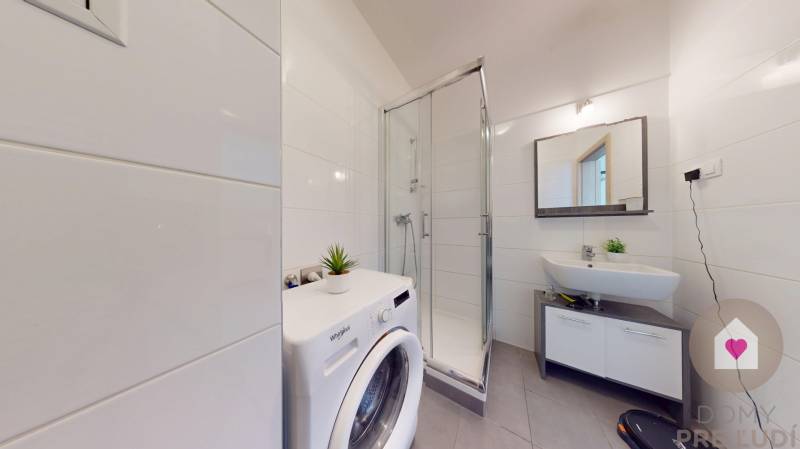 BA/PETRŽALKA-Rent 1-room apartment with air conditioning and balcony 