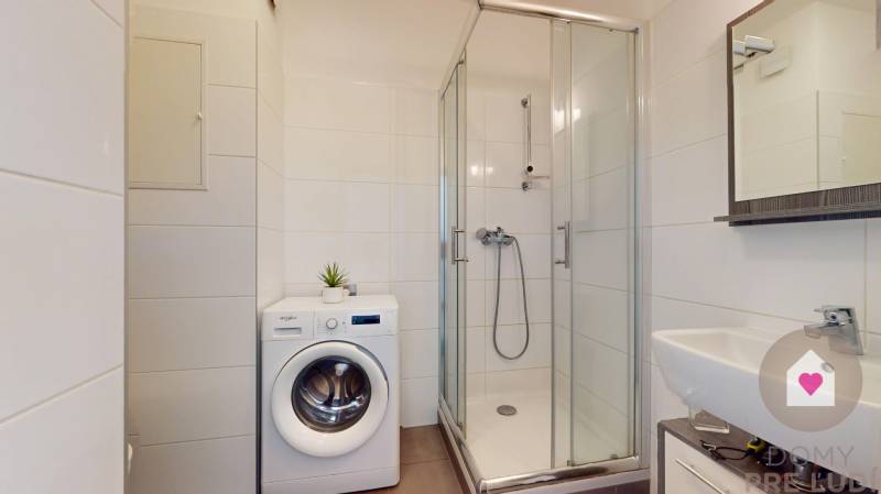 BA/PETRŽALKA-Rent 1-room apartment with air conditioning and balcony 