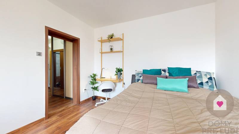 BA/DÚBRAVKA-Rent of a fully furnished 1-room apartment with a kitchen