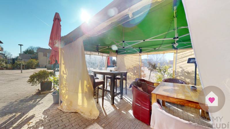 BA/ZÁHORSKÁ BYSTRICA-Sale of investment commercial space in the center