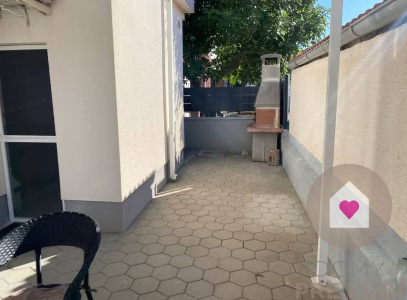 HR/VIR Island -2 furnished apartments for sale for the price of 1-95m2