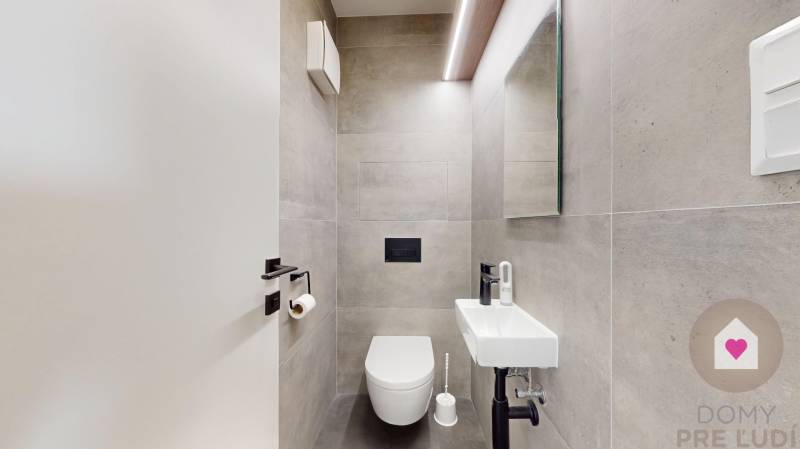 BA/PETRŽALKA-Furnished 2-room apartment with balcony in a new building