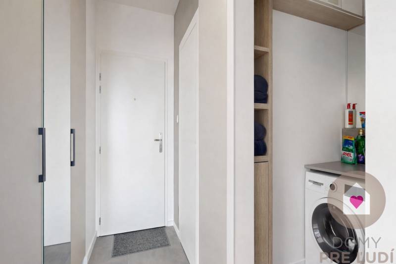 BA/PETRŽALKA-Furnished 2-room apartment with balcony in a new building