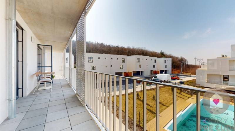 BA IV/AGÁTY-Rent of a modern designer 3-room apartment with terrace