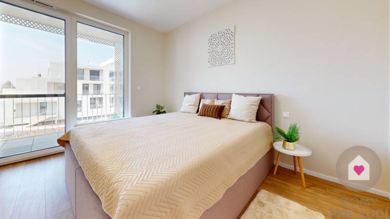 BA IV/AGÁTY-Rent of a modern designer 3-room apartment with terrace