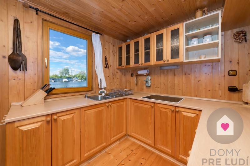 Rent Family house, Family house, Jarovecké rameno, Bratislava - Jarovc