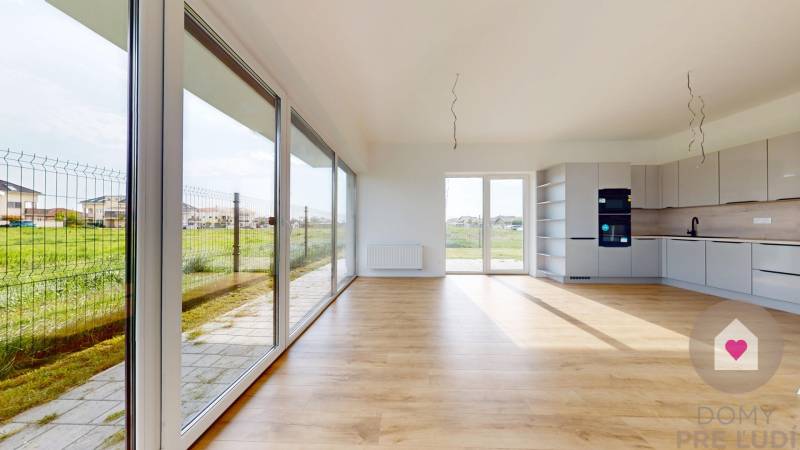 Sale Two bedroom apartment, Two bedroom apartment, Dúhová, Senec, Slov