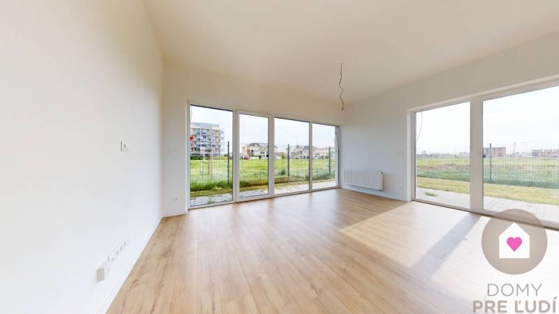 Sale Two bedroom apartment, Two bedroom apartment, Dúhová, Senec, Slov