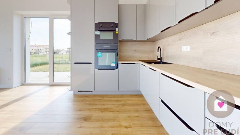 Sale Two bedroom apartment, Two bedroom apartment, Dúhová, Senec, Slov