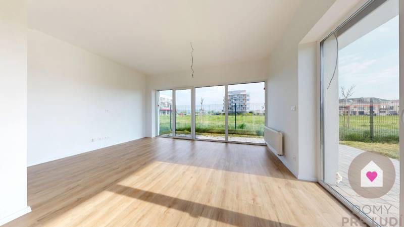 Sale Two bedroom apartment, Two bedroom apartment, Dúhová, Senec, Slov