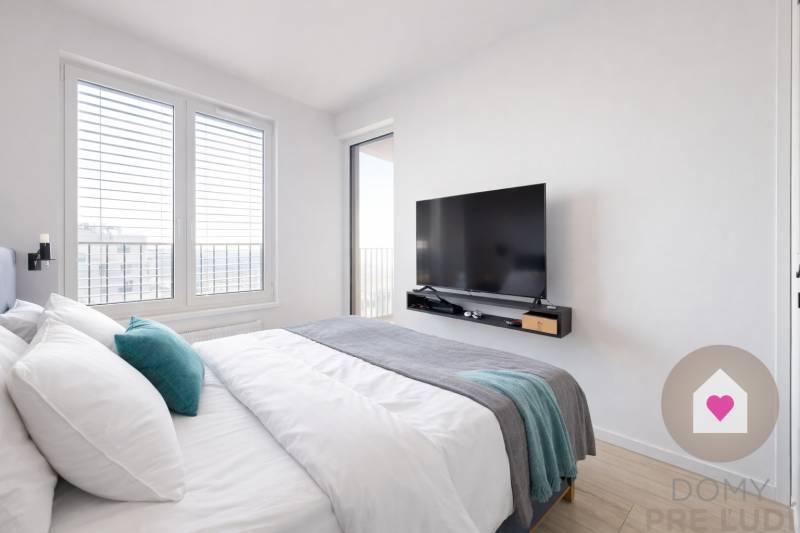 BA/PETRŽALKA-Furnished 2-room apartment with balcony in a new building