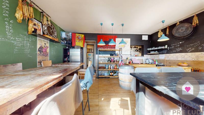 BA/ZÁHORSKÁ BYSTRICA-Sale of investment commercial space in the center