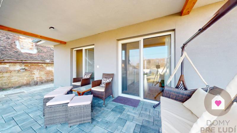 MALÉ LEVÁRE-Sale of 3 modern new-build family houses with heat pump 