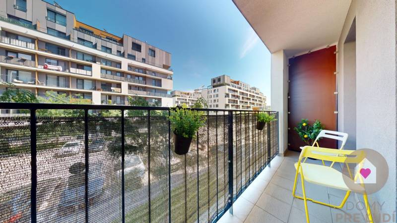 BA/PETRŽALKA-Rent 1-room apartment with air conditioning and balcony 