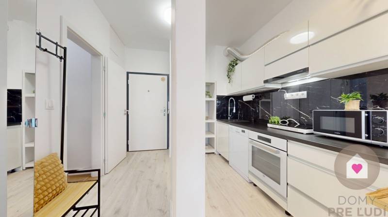 BA/PETRŽALKA-Rent 1-room apartment with air conditioning and balcony 