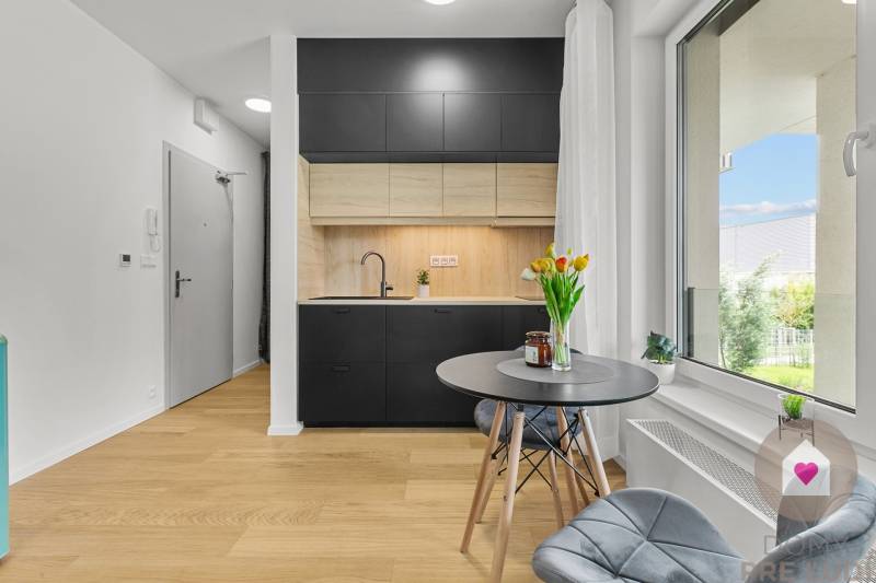 BA IV-Rent a modern furnished 1-room apartment in the new building 