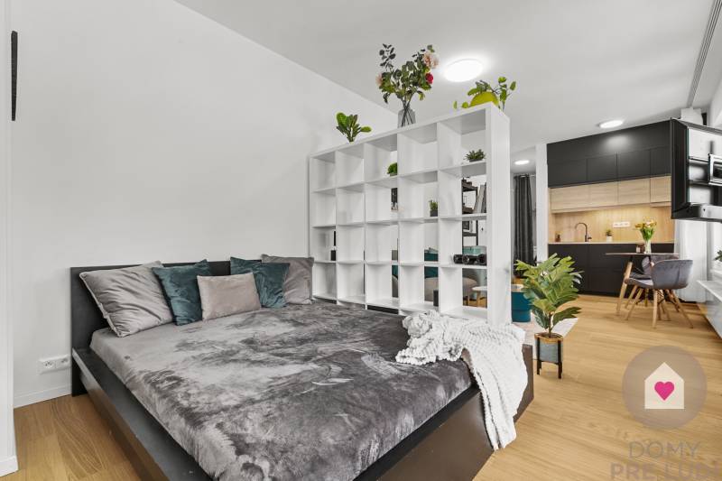 BA IV-Rent a modern furnished 1-room apartment in the new building 