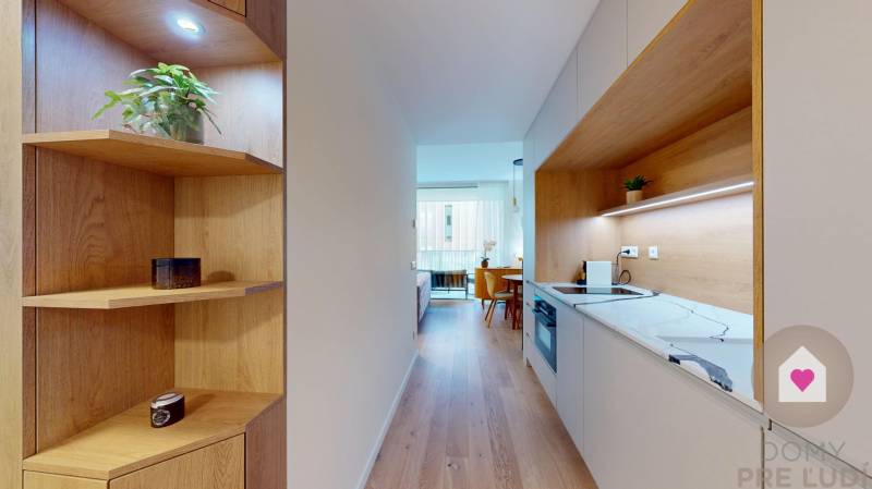 BA I/VYDRICA-Renting a large 1-room apartment with a spacious balcony