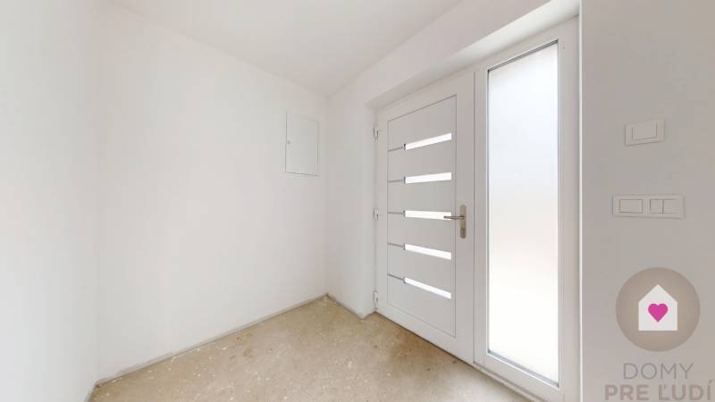 DUNAJSKÁ STREDA-Sale of 4 new family houses with a garage and a land