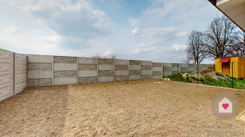 DUNAJSKÁ STREDA-Sale of 4 new family houses with a garage and a land