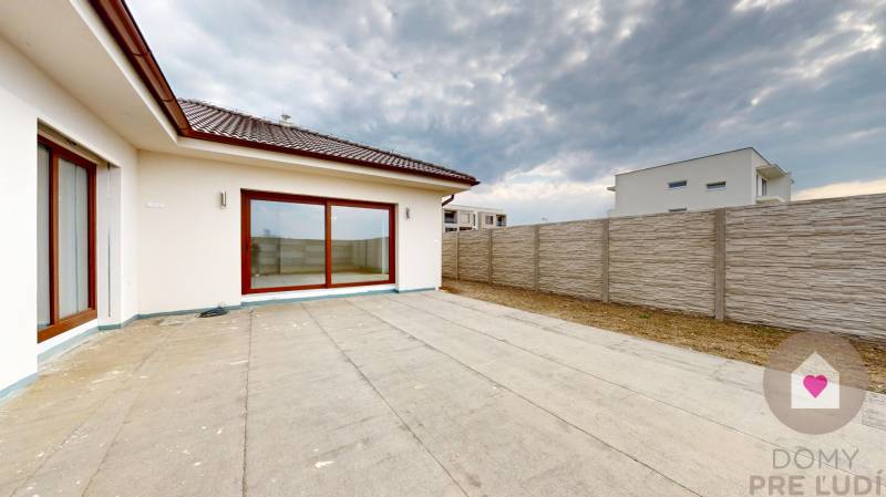 DUNAJSKÁ STREDA-Sale of 4 new family houses with a garage and a land