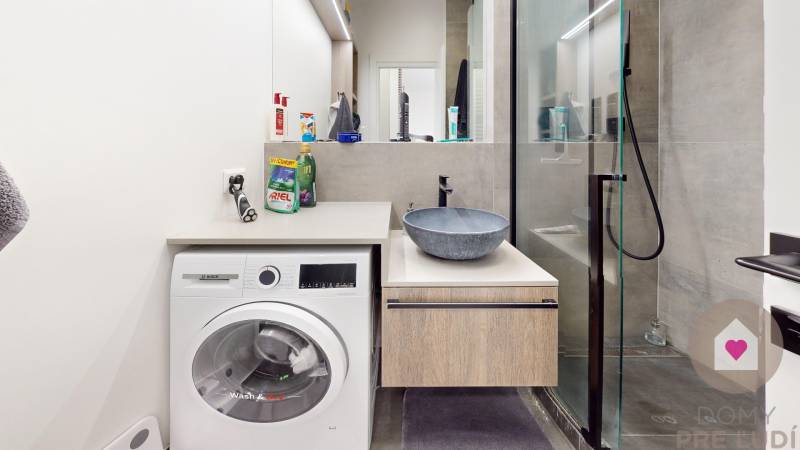 BA/PETRŽALKA-Furnished 2-room apartment with balcony in a new building