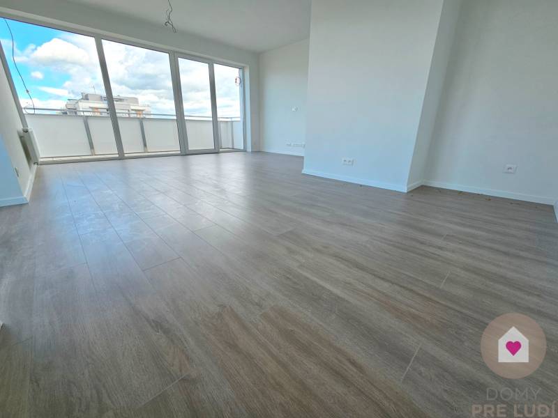 Sale Two bedroom apartment, Two bedroom apartment, Dúhová, Pezinok, Sl