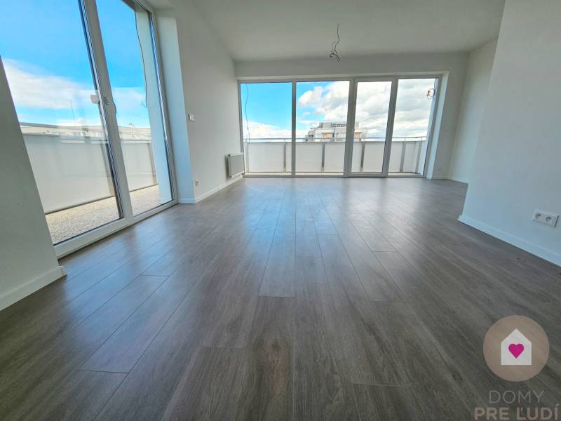 Sale Two bedroom apartment, Two bedroom apartment, Dúhová, Pezinok, Sl