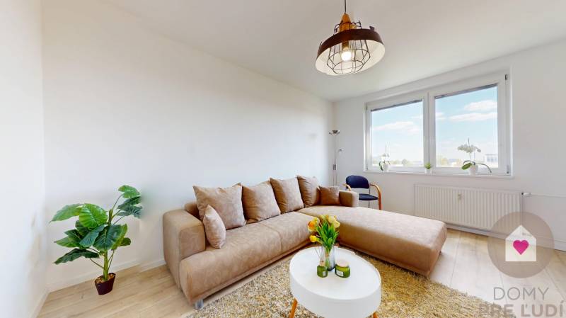 BA/TRNÁVKA-Renovated 3-room apartment for rent with balcony + parking