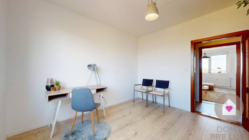 BA/TRNÁVKA-Renovated 3-room apartment for rent with balcony + parking