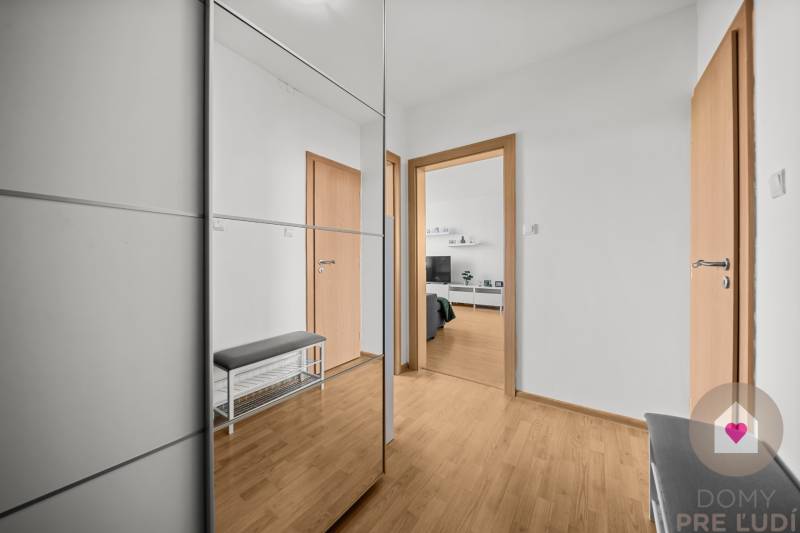 BA/DÚBRAVKA-Sale of a renovated 2-room apartment with a basement 